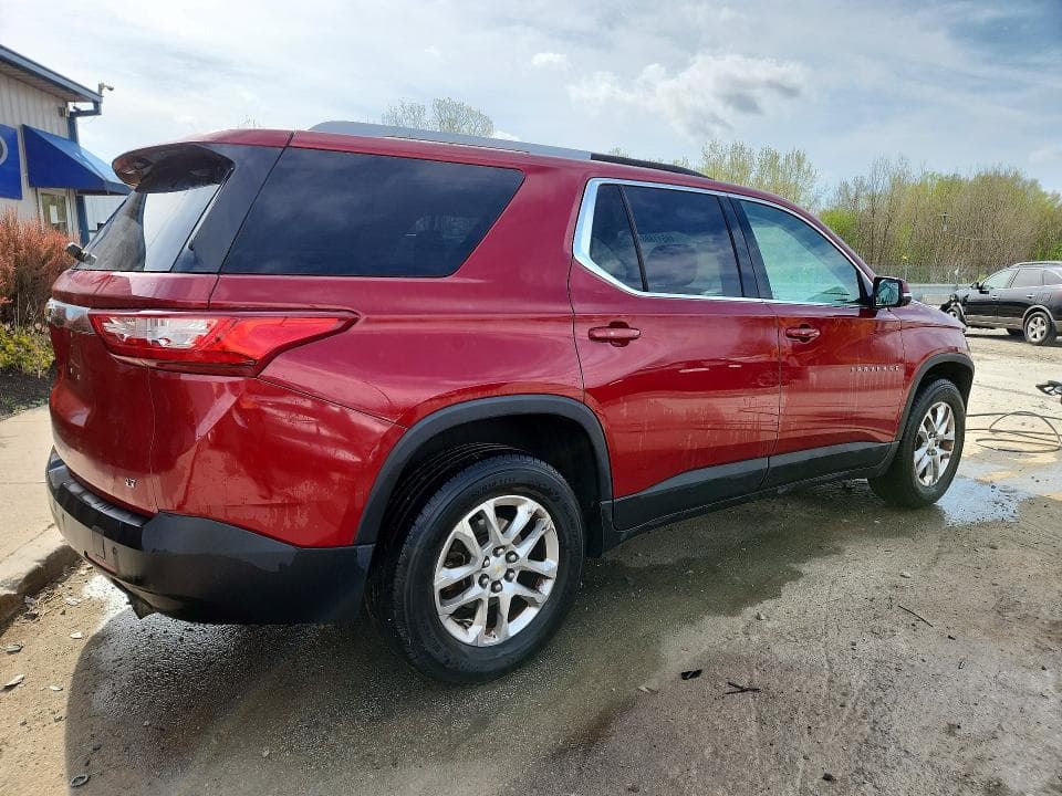 2018 CHEVROLET TRAVERSE LT 3
