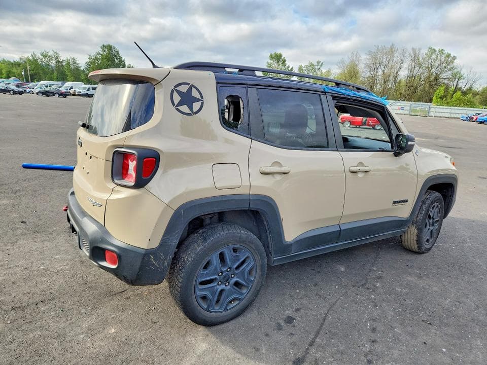 2017 JEEP RENEGADE TRAILHAWK 3