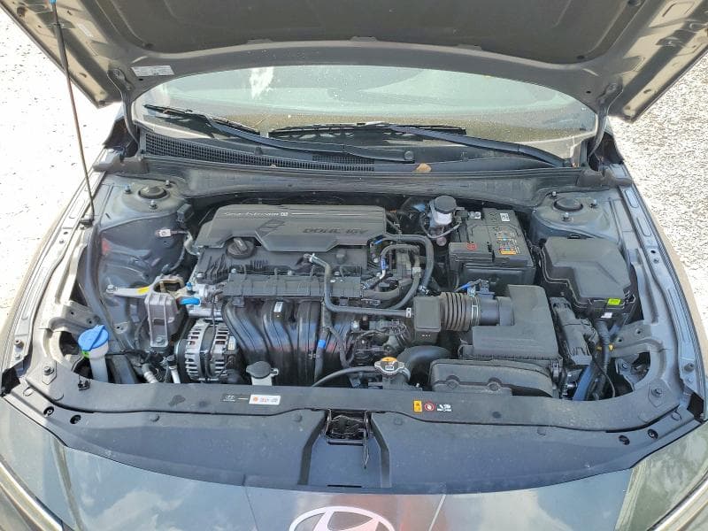 2025 HYUNDAI ELANTRA SEL SPORT 11