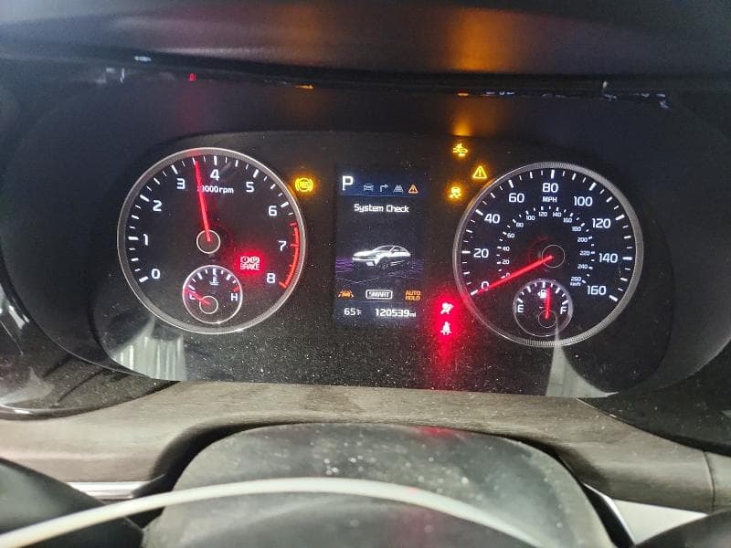 2021 KIA K5 EX 9