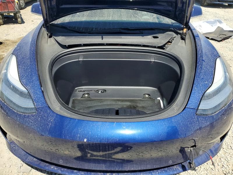 2018 TESLA MODEL 3 11