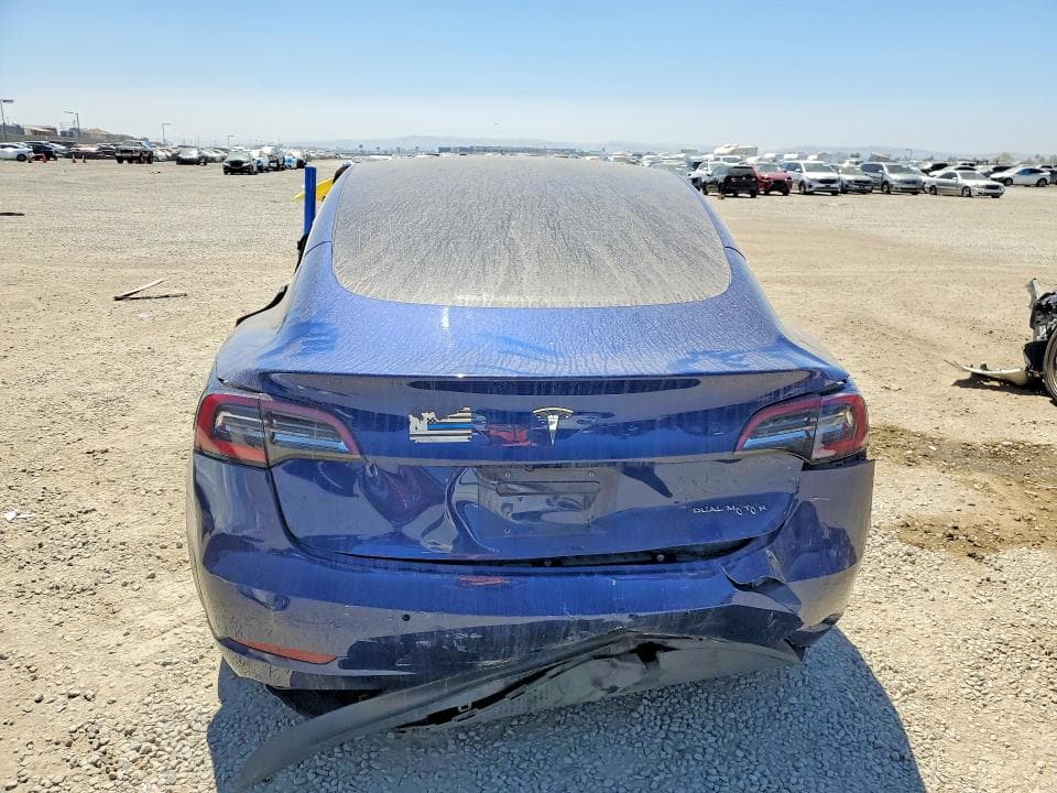 2018 TESLA MODEL 3 6