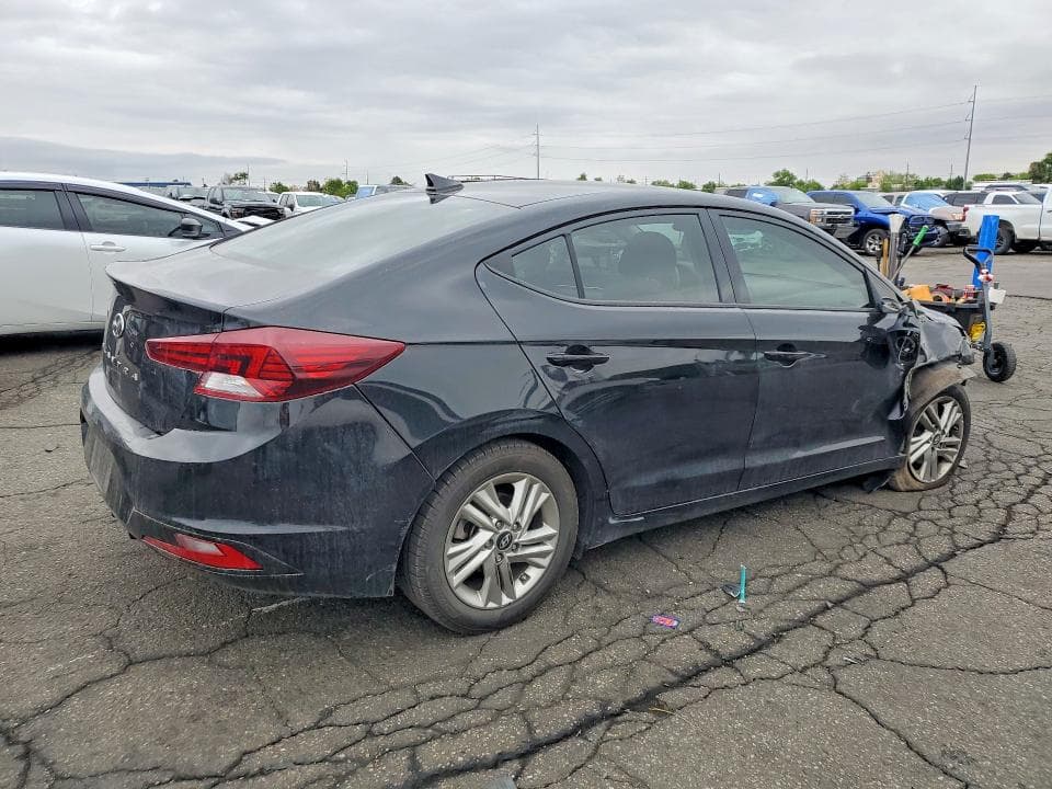 2019 HYUNDAI ELANTRA VALUE EDITION 3