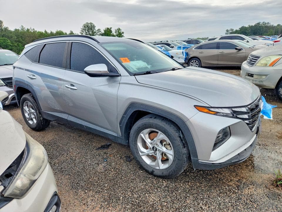 2023 HYUNDAI TUCSON SEL 4