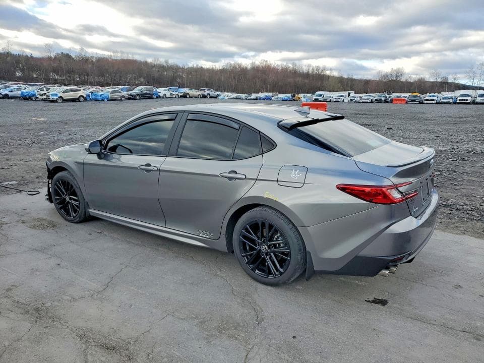 2025 TOYOTA CAMRY SE 2