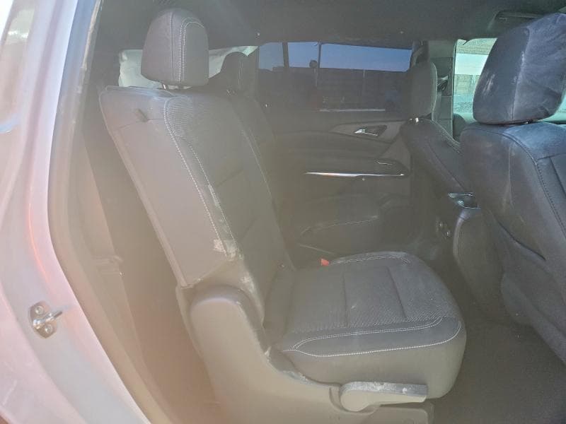 2025 CHEVROLET TRAVERSE LT LT 11