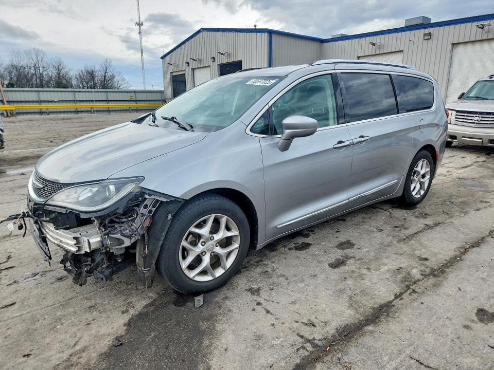 2018 CHRYSLER PACIFICA TOURING L PLUS - 1