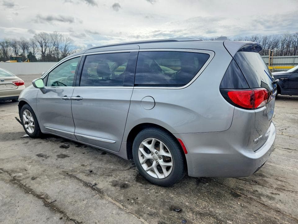 2018 CHRYSLER PACIFICA TOURING L PLUS 2