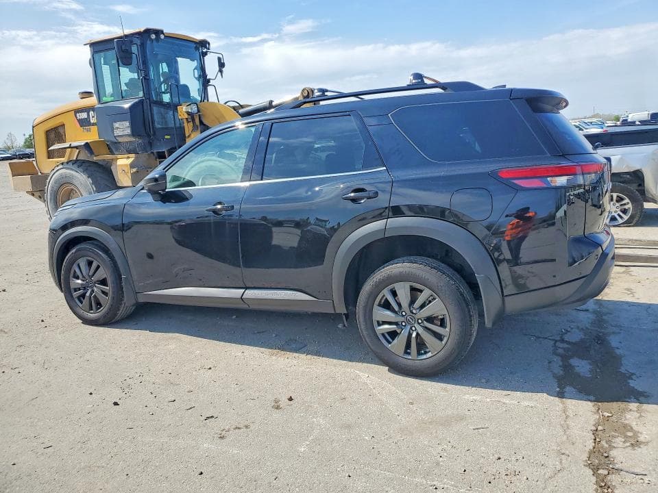 2024 NISSAN PATHFINDER SV SV 2