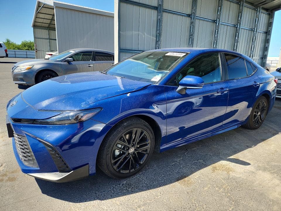 2025 TOYOTA CAMRY SE - 1