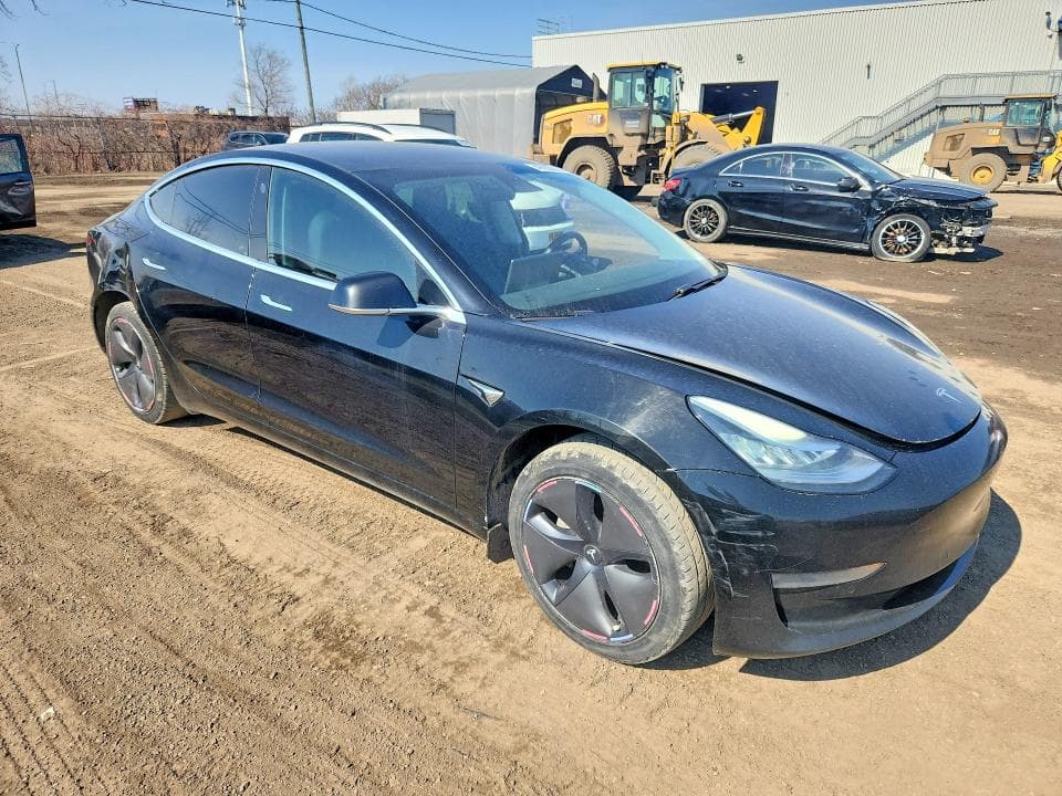 2020 TESLA MODEL 3 4