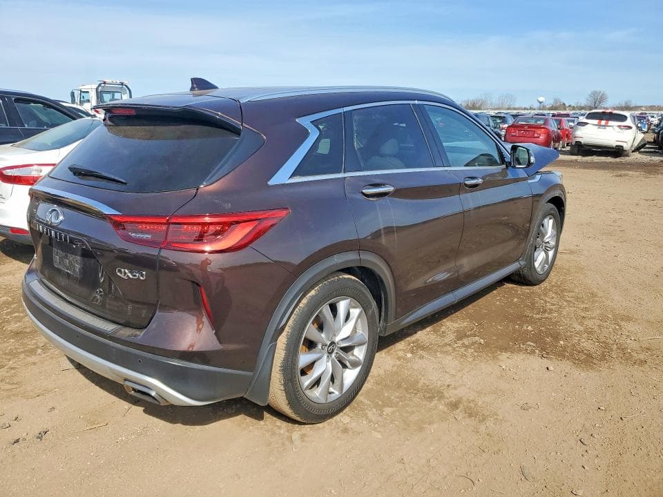 2021 INFINITI QX50 ESSENTIAL 3