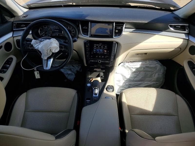 2021 INFINITI QX50 ESSENTIAL 8