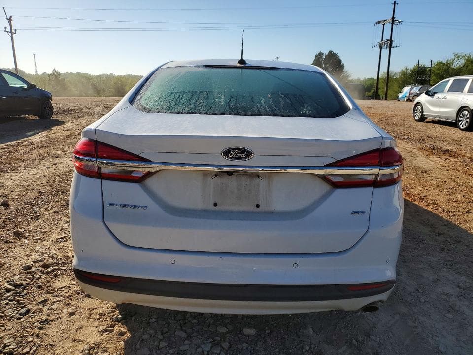 2017 FORD FUSION SE 6