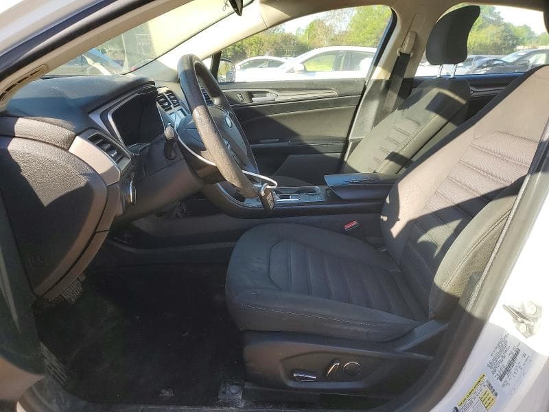 2017 FORD FUSION SE 7