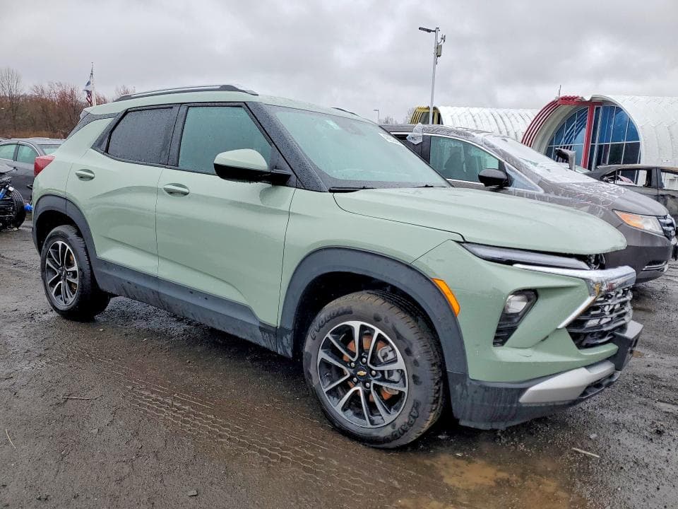 2025 CHEVROLET TRAILBLAZER LT LT 5