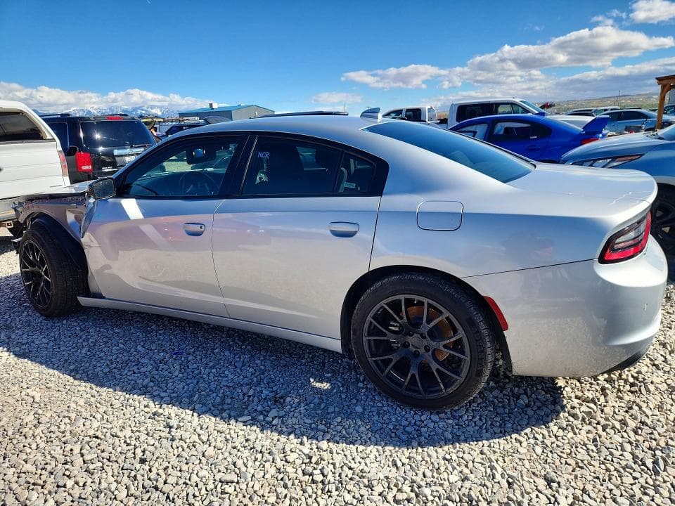 2023 DODGE CHARGER SXT 2