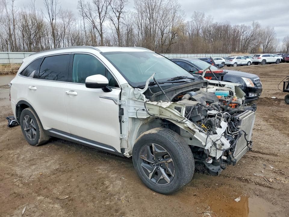 2022 KIA SORENTO HYBRID S 4