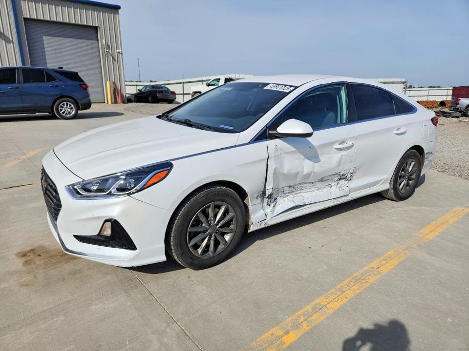 2019 HYUNDAI SONATA SE 1