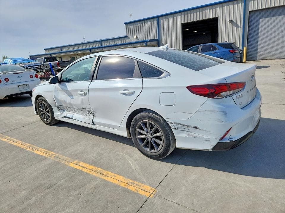 2019 HYUNDAI SONATA SE 2