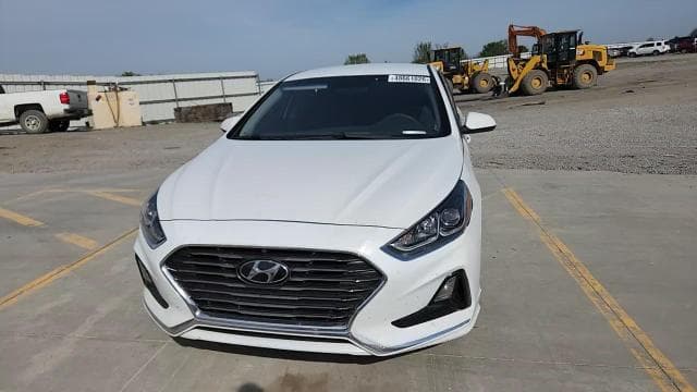 2019 HYUNDAI SONATA SE 13