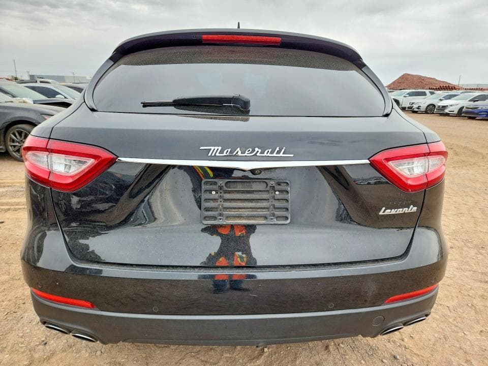2017 MASERATI LEVANTE S 6