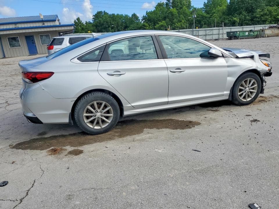 2019 HYUNDAI SONATA SE 3