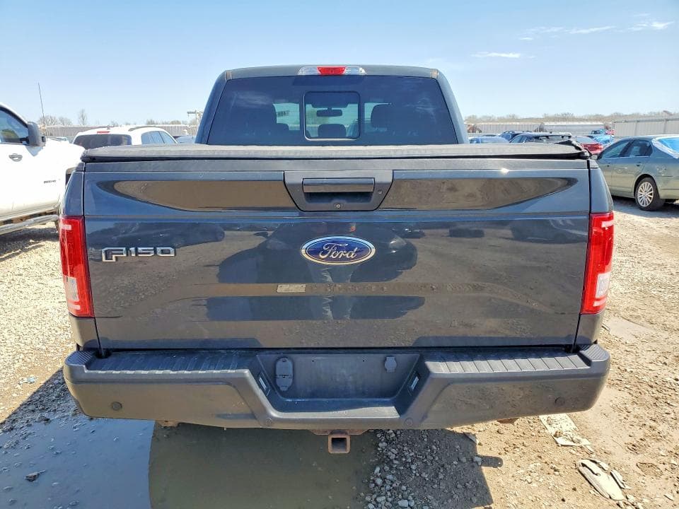 2017 FORD F150 SUPERCREW 6