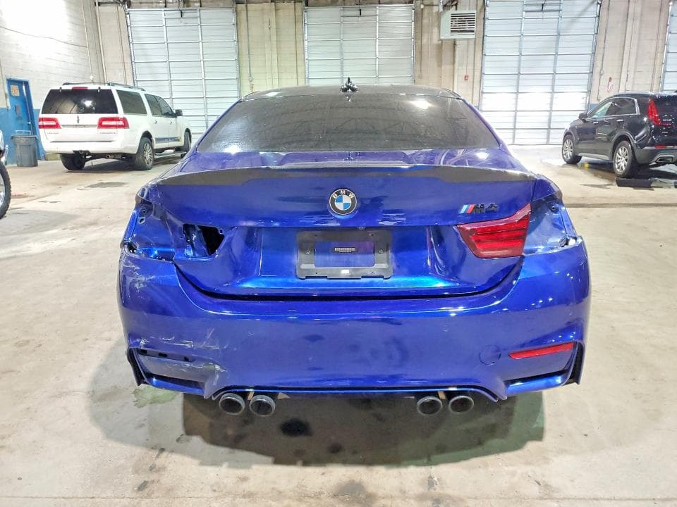 2020 BMW M4 6