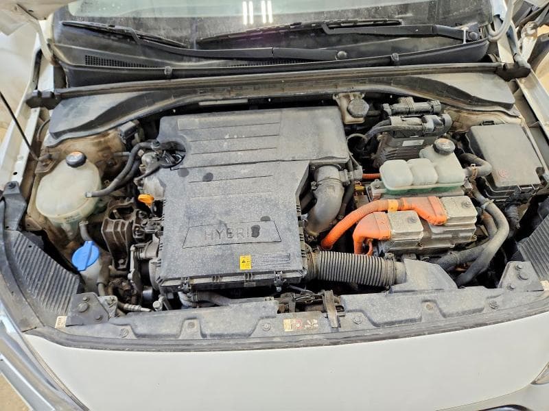2020 HYUNDAI IONIQ HYBRID SE 11