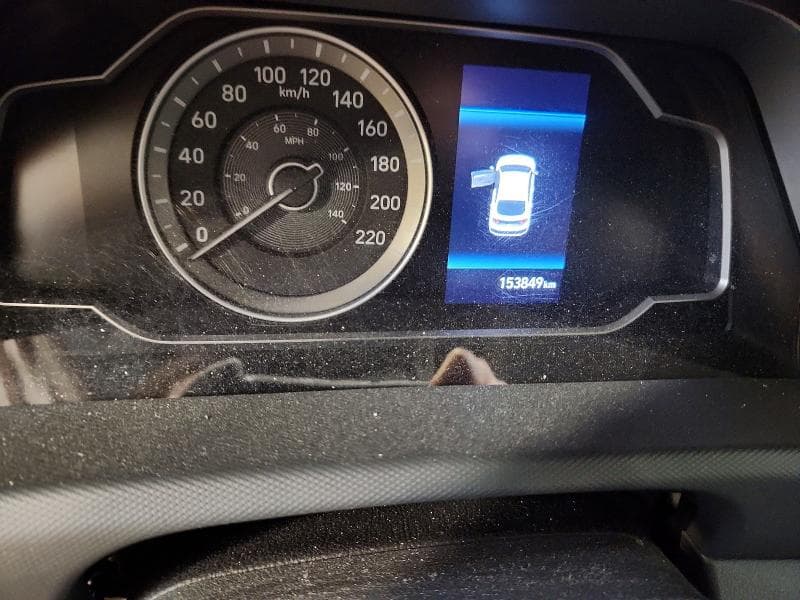 2020 HYUNDAI IONIQ HYBRID SE 9