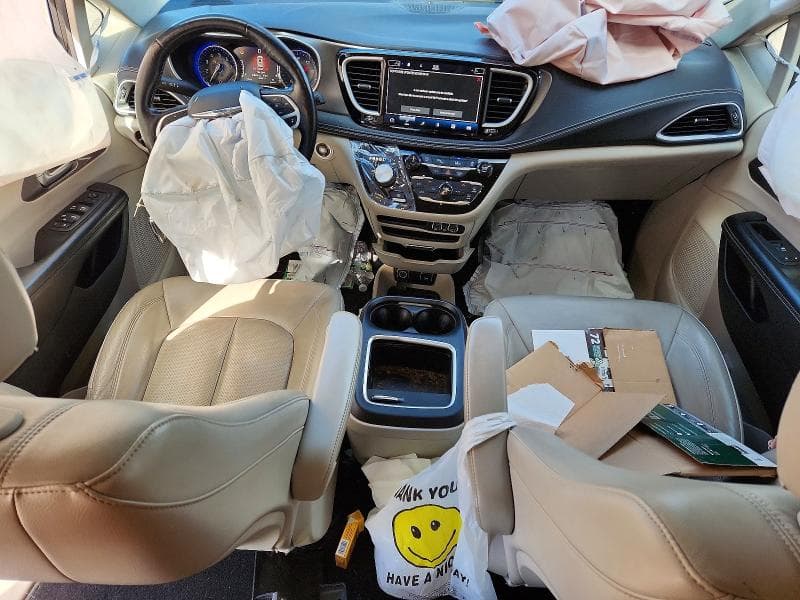 2021 CHRYSLER PACIFICA TOURING L TOURING L 8