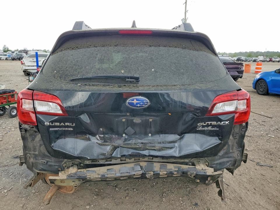2018 SUBARU OUTBACK 6