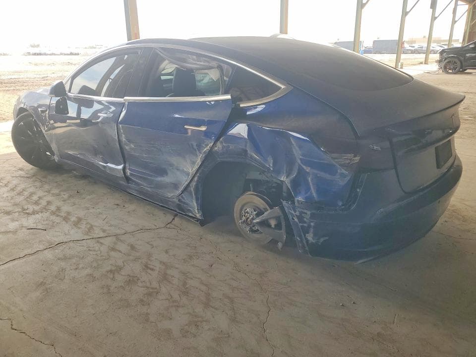 2019 TESLA MODEL 3 2