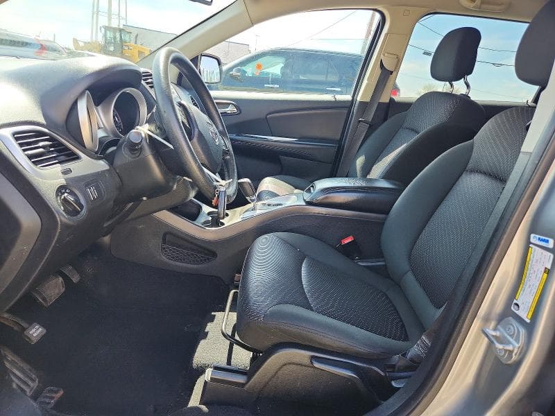 2020 DODGE JOURNEY SE SE 7