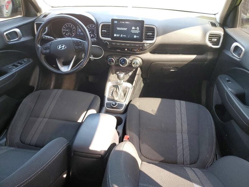 2021 HYUNDAI VENUE SEL 8