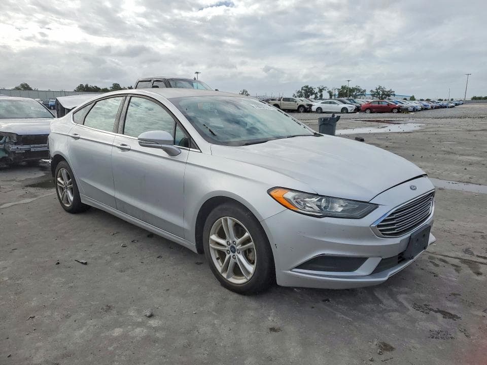 2018 FORD FUSION SE 4