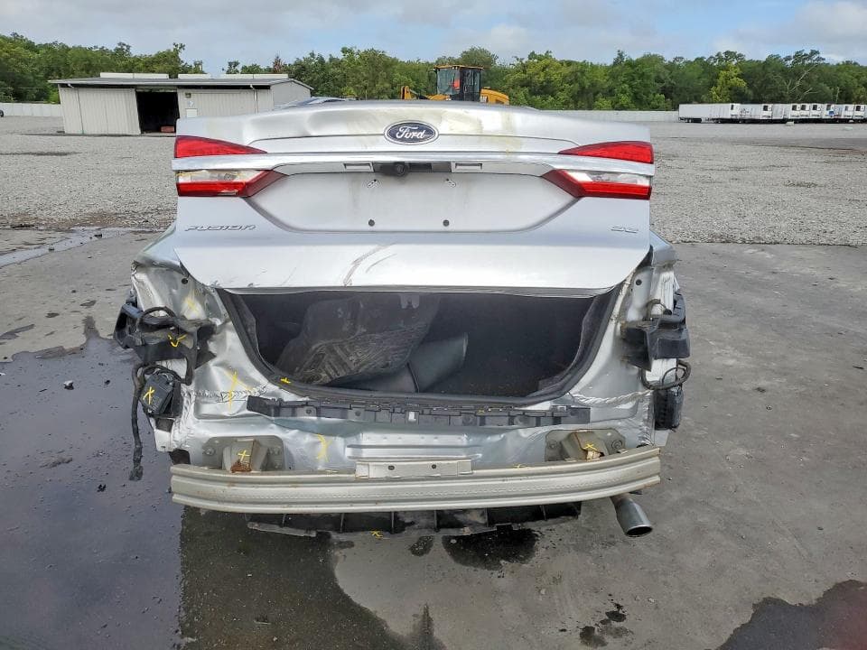 2018 FORD FUSION SE 6