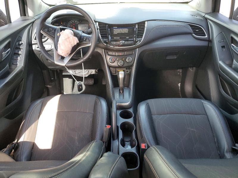 2021 CHEVROLET TRAX 1LT 8