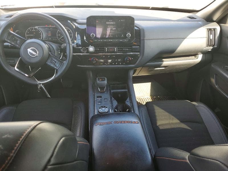 2023 NISSAN PATHFINDER SV 8