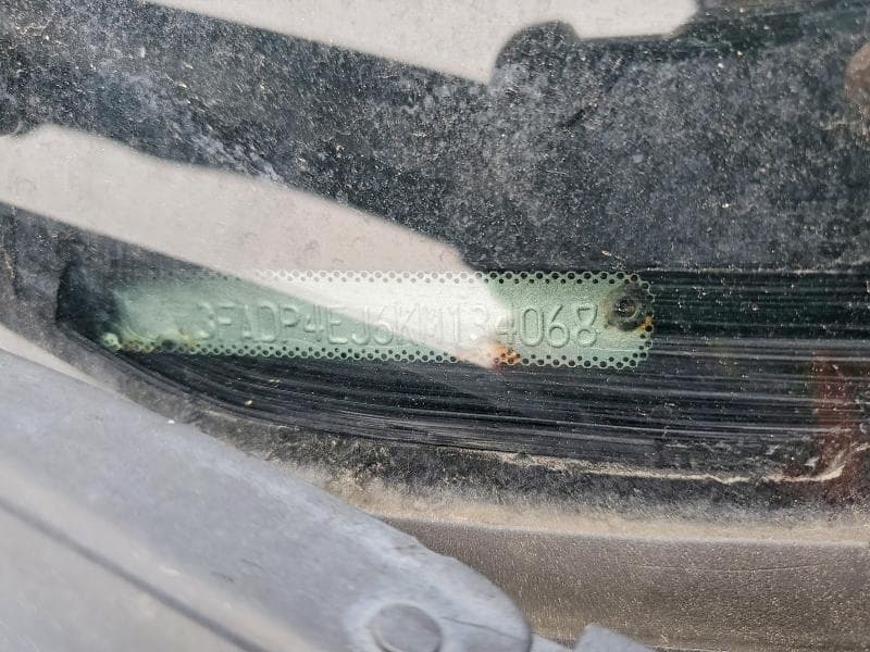 2019 FORD FIESTA SE SE 12