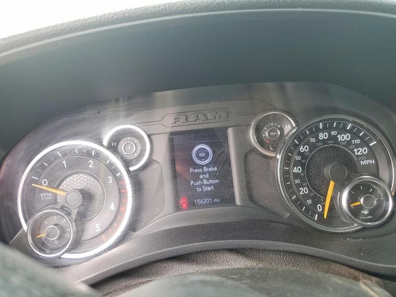 2022 RAM 3500 9
