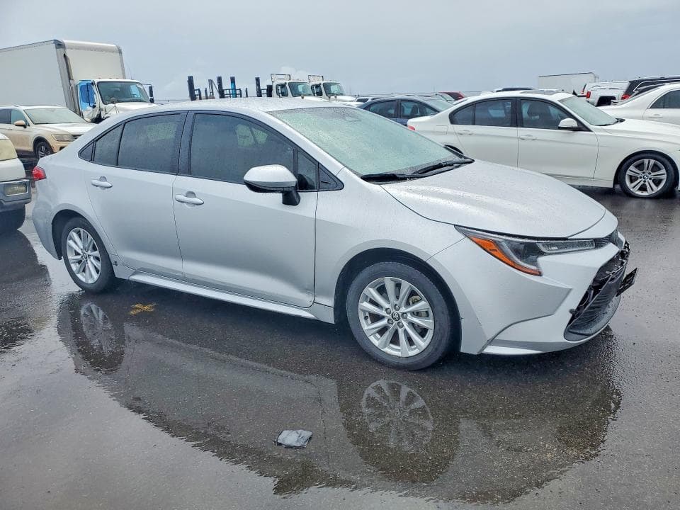 2023 TOYOTA COROLLA LE 4
