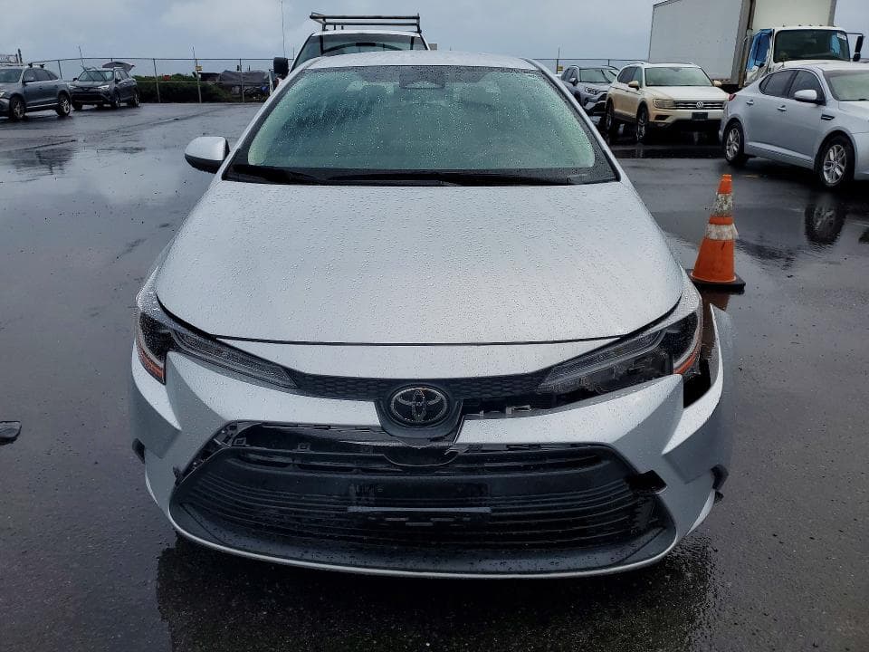 2023 TOYOTA COROLLA LE 5