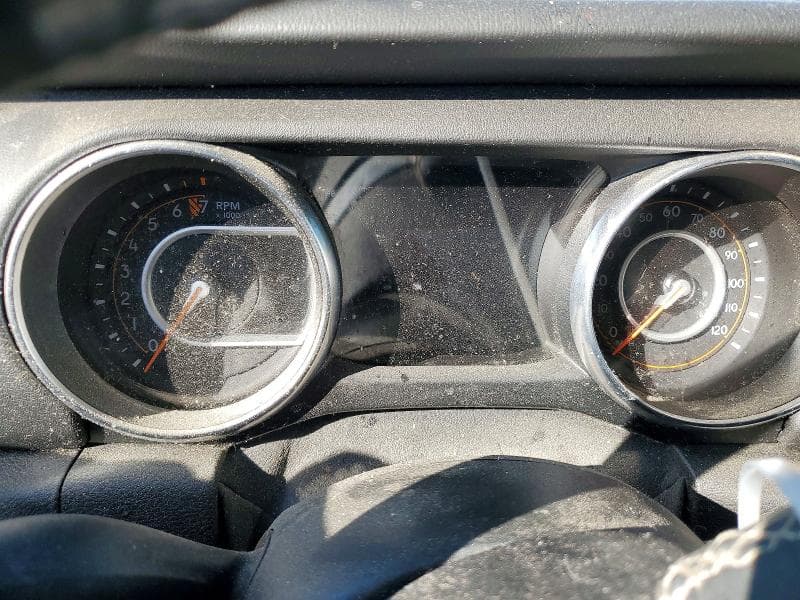 2018 JEEP WRANGLER UNLIMITED SAHARA 9