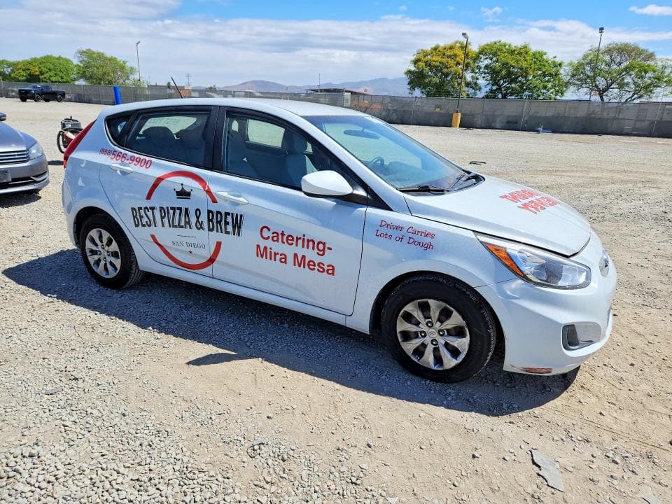 2017 HYUNDAI ACCENT SE 4