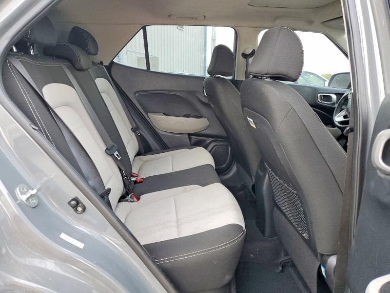 2022 HYUNDAI VENUE SEL 10