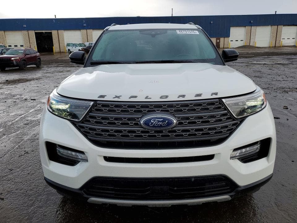 2023 FORD EXPLORER XLT 5