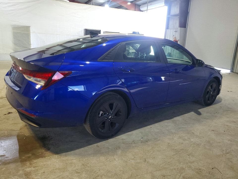 2023 HYUNDAI ELANTRA SEL 3