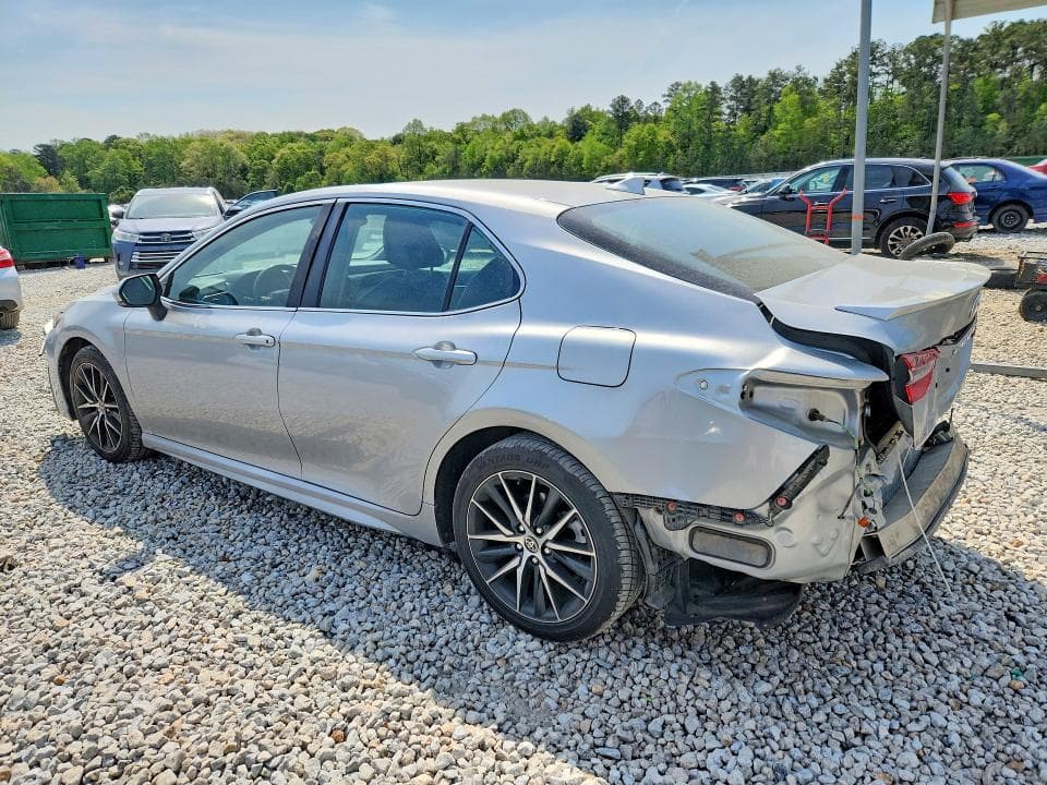 2023 TOYOTA CAMRY SE 2